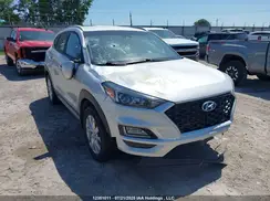 KM8J3CA42KU907645 2019 HYUNDAI TUCSON