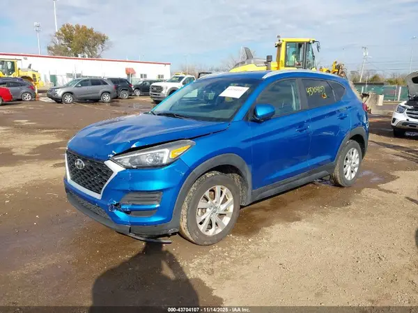 KM8J3CA42KU946719 2019 HYUNDAI TUCSON - Image 2
