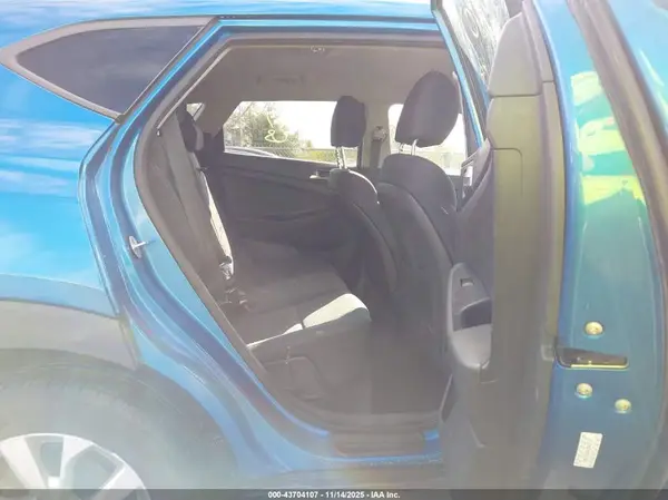 KM8J3CA42KU946719 2019 HYUNDAI TUCSON - Image 8
