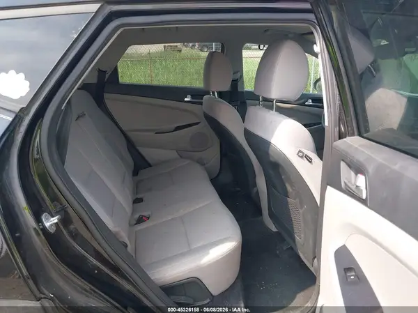 KM8J3CA42KU965027 2019 HYUNDAI TUCSON - Image 8