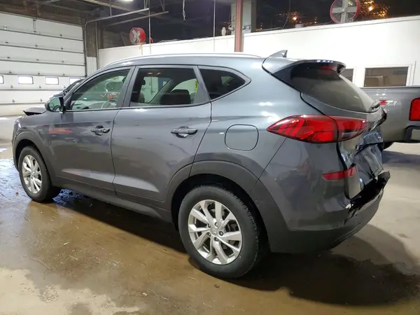 KM8J3CA42KU985620 2019 HYUNDAI TUCSON - Image 2