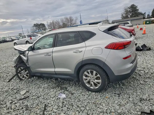 KM8J3CA42LU081042 2020 HYUNDAI TUCSON - Image 2