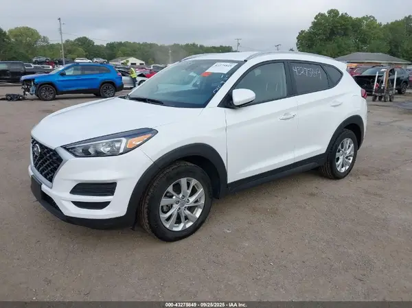 KM8J3CA42LU099167 2020 HYUNDAI TUCSON - Image 2