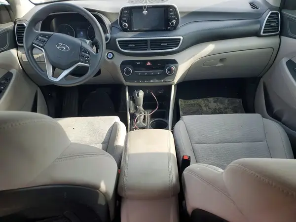 KM8J3CA42LU099170 2020 HYUNDAI TUCSON - Image 8