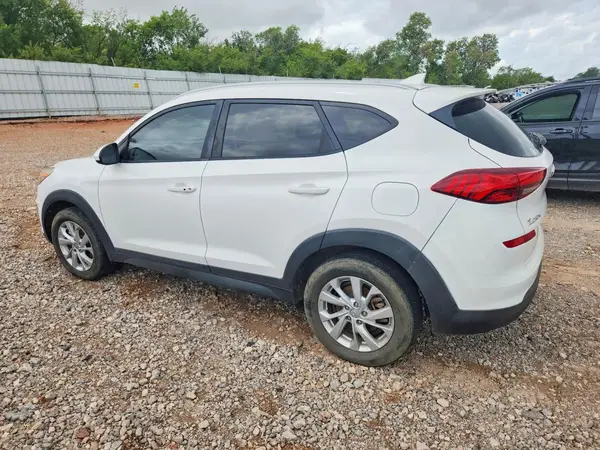 KM8J3CA42LU116906 2020 HYUNDAI TUCSON - Image 2