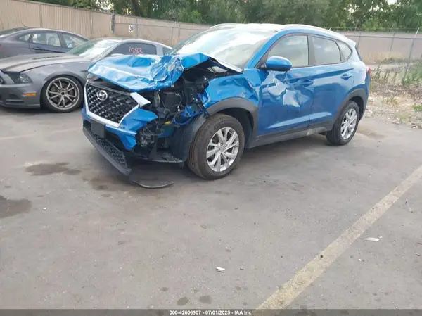 KM8J3CA42LU147489 2020 HYUNDAI TUCSON - Image 2
