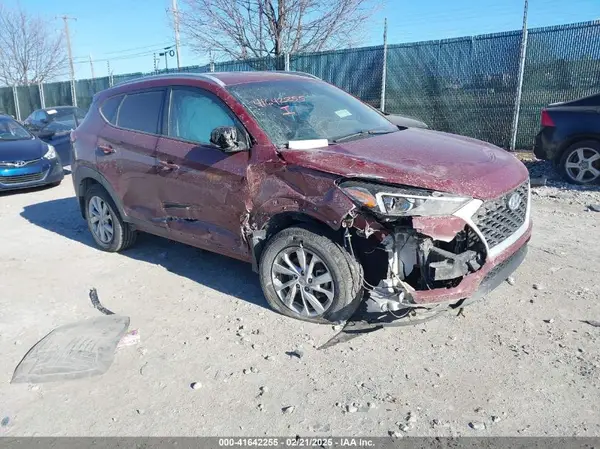 KM8J3CA42LU149811 2020 HYUNDAI TUCSON - Image 1