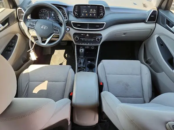 KM8J3CA42LU160078 2020 HYUNDAI TUCSON - Image 8