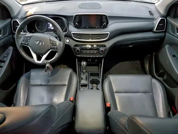 KM8J3CA42LU241551 2020 HYUNDAI TUCSON - Image 8
