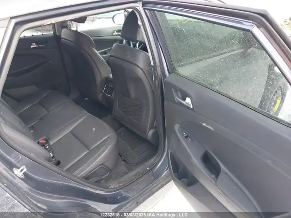 KM8J3CA42LU254798 2020 HYUNDAI TUCSON - Image 8