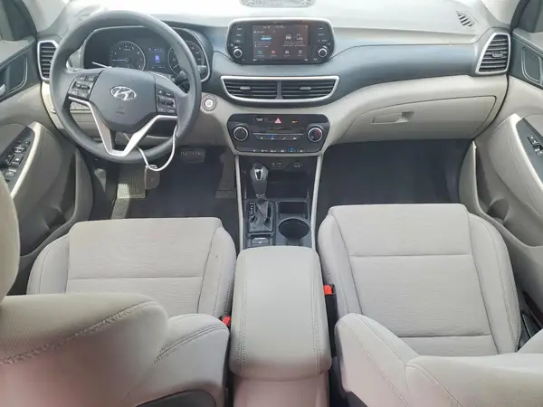 KM8J3CA42LU258110 2020 HYUNDAI TUCSON - Image 8