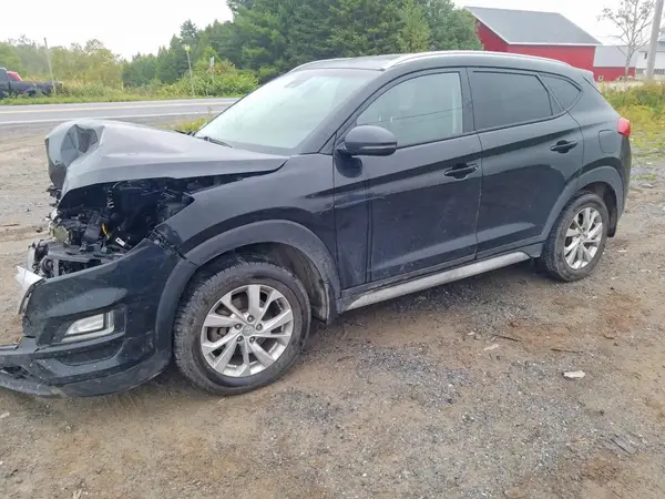KM8J3CA42LU266899 2020 HYUNDAI TUCSON - Image 1