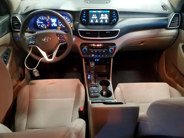 KM8J3CA42MU315942 2021 HYUNDAI TUCSON - Image 8
