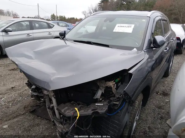 KM8J3CA42MU368771 2021 HYUNDAI TUCSON - Image 2