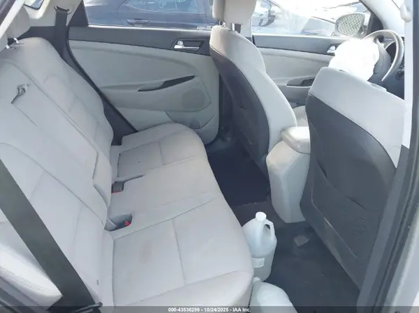 KM8J3CA42MU388485 2021 HYUNDAI TUCSON - Image 8