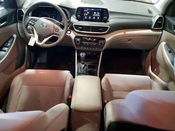 KM8J3CA42MU394030 2021 HYUNDAI TUCSON - Image 8