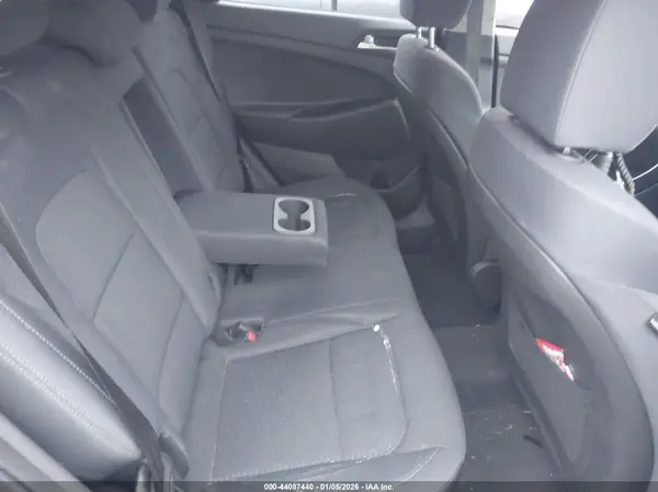 KM8J3CA42MU395484 2021 HYUNDAI TUCSON - Image 8