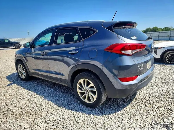 KM8J3CA43GU058424 2016 HYUNDAI TUCSON - Image 2