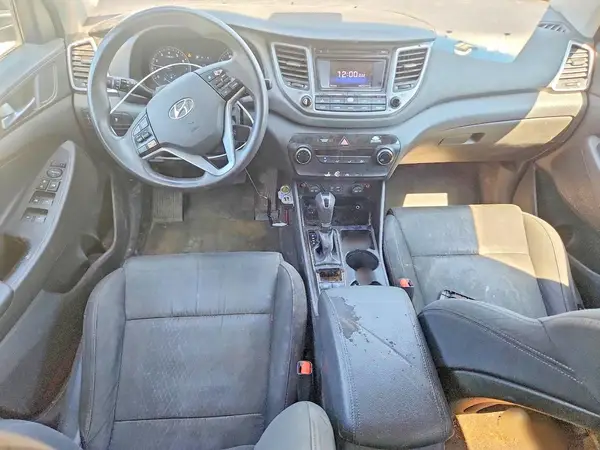 KM8J3CA43GU058424 2016 HYUNDAI TUCSON - Image 8