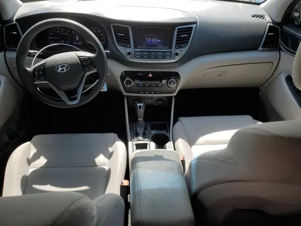 KM8J3CA43GU074560 2016 HYUNDAI TUCSON - Image 8