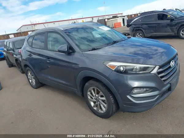 KM8J3CA43GU090127 2016 HYUNDAI TUCSON - Image 1