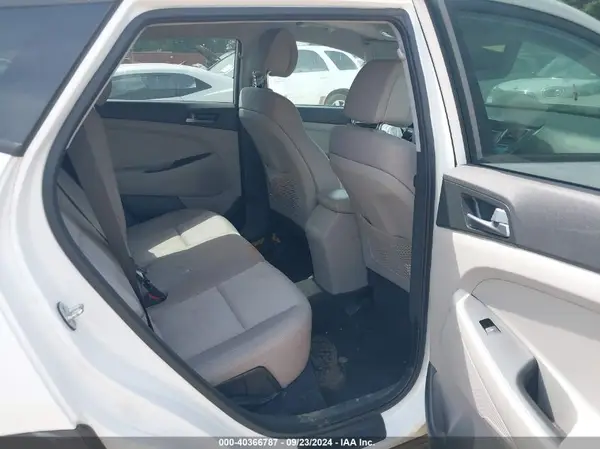 KM8J3CA43GU092864 2016 HYUNDAI TUCSON - Image 8
