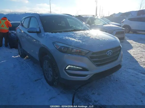 KM8J3CA43GU101434 2016 HYUNDAI TUCSON - Image 1