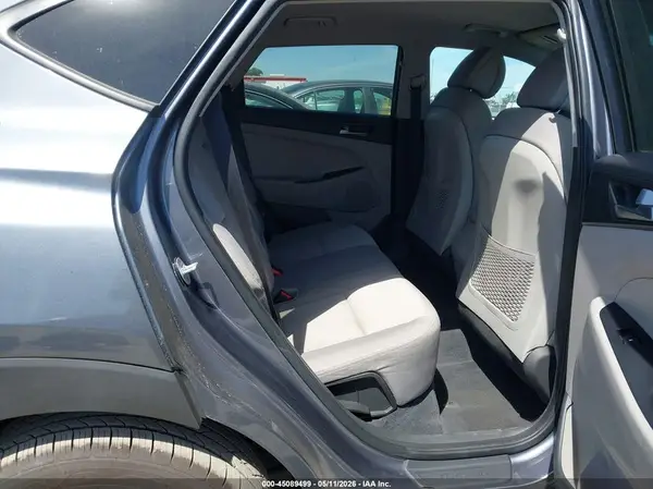 KM8J3CA43GU127306 2016 HYUNDAI TUCSON - Image 8