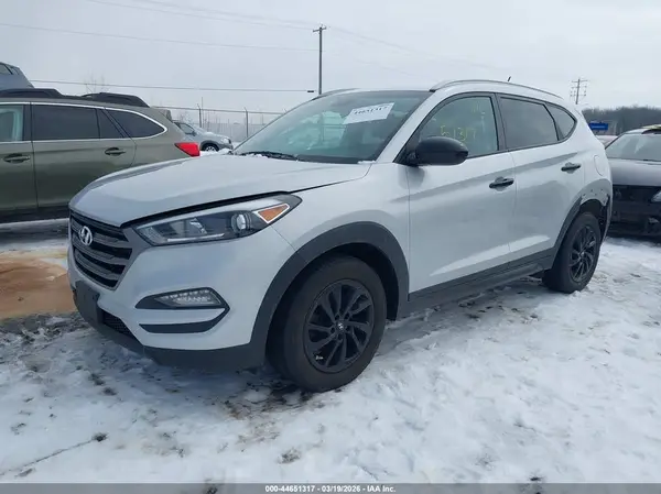 KM8J3CA43GU128360 2016 HYUNDAI TUCSON - Image 2