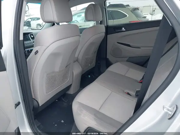 KM8J3CA43GU128360 2016 HYUNDAI TUCSON - Image 8