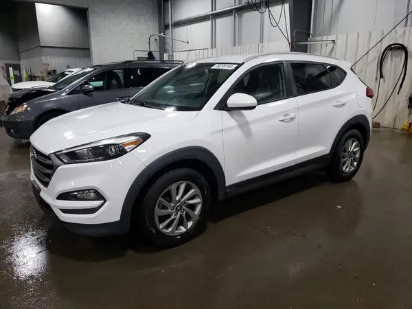 KM8J3CA43GU133168 2016 HYUNDAI TUCSON - Image 1