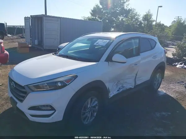 KM8J3CA43GU134174 2016 HYUNDAI TUCSON - Image 2