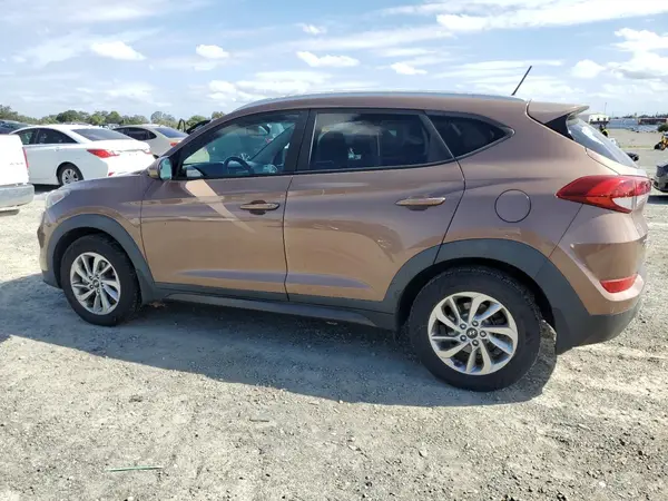 KM8J3CA43GU158541 2016 HYUNDAI TUCSON - Image 2