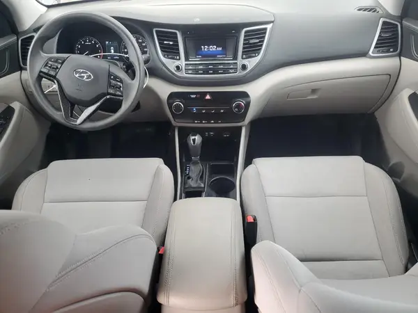 KM8J3CA43GU158880 2016 HYUNDAI TUCSON - Image 8