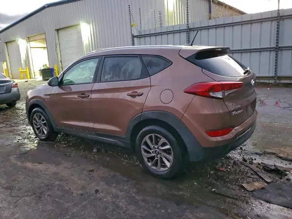 KM8J3CA43GU159236 2016 HYUNDAI TUCSON - Image 2