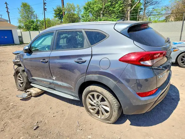 KM8J3CA43GU178630 2016 HYUNDAI TUCSON - Image 2
