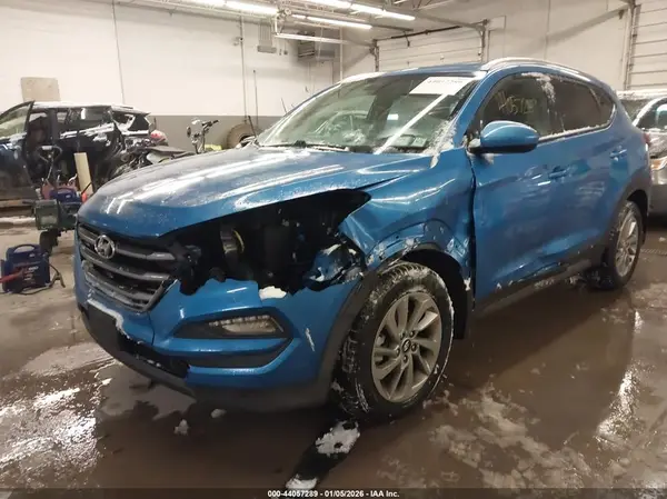 KM8J3CA43GU211674 2016 HYUNDAI TUCSON - Image 2