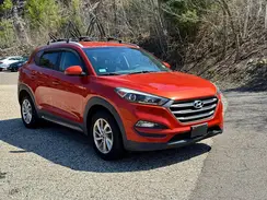 KM8J3CA43GU212081 2016 HYUNDAI TUCSON