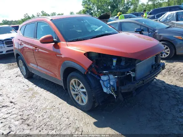 KM8J3CA43GU225431 2016 HYUNDAI TUCSON - Image 1