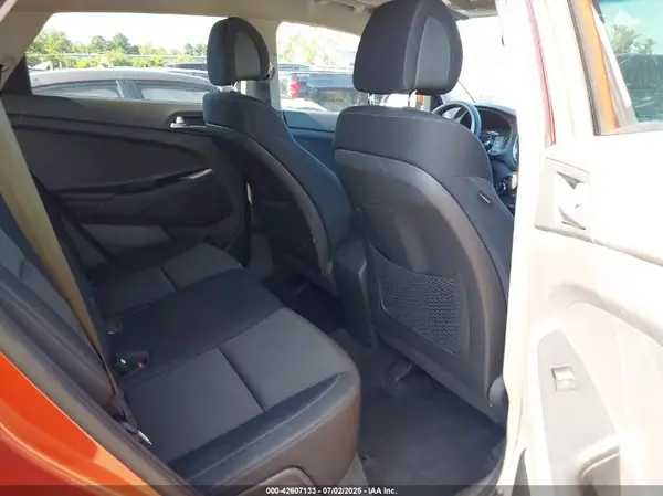 KM8J3CA43GU225431 2016 HYUNDAI TUCSON - Image 8