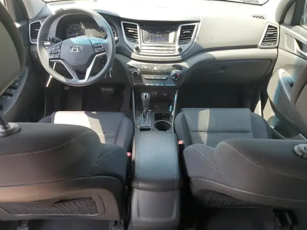 KM8J3CA43GU227700 2016 HYUNDAI TUCSON - Image 8