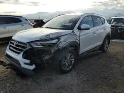 KM8J3CA43GU259966 2016 HYUNDAI TUCSON