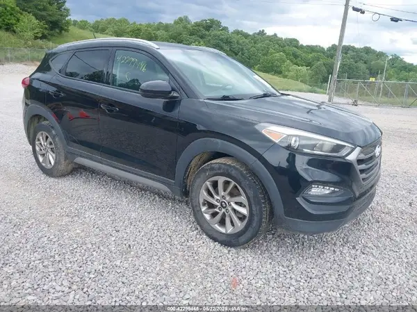 KM8J3CA43HU265719 2017 HYUNDAI TUCSON - Image 1
