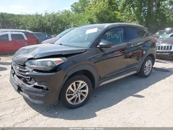 KM8J3CA43HU265736 2017 HYUNDAI TUCSON - Image 2