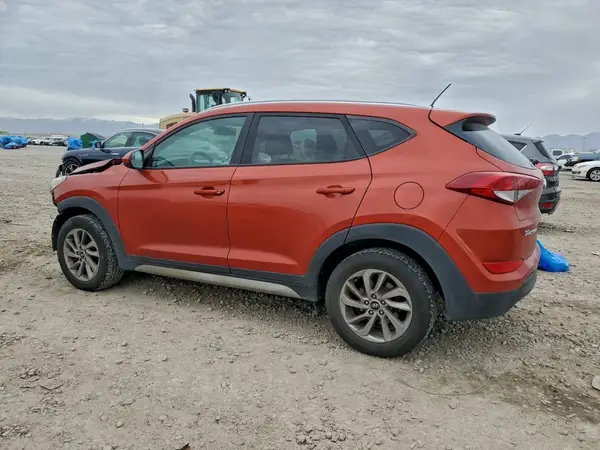 KM8J3CA43HU277255 2017 HYUNDAI TUCSON - Image 2
