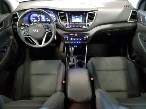 KM8J3CA43HU289390 2017 HYUNDAI TUCSON - Image 8