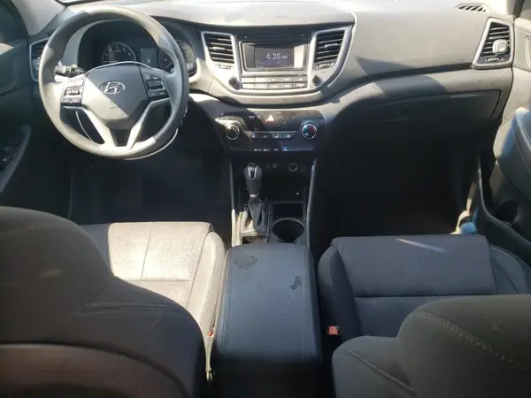 KM8J3CA43HU289681 2017 HYUNDAI TUCSON - Image 8