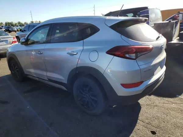KM8J3CA43HU291835 2017 HYUNDAI TUCSON - Image 2