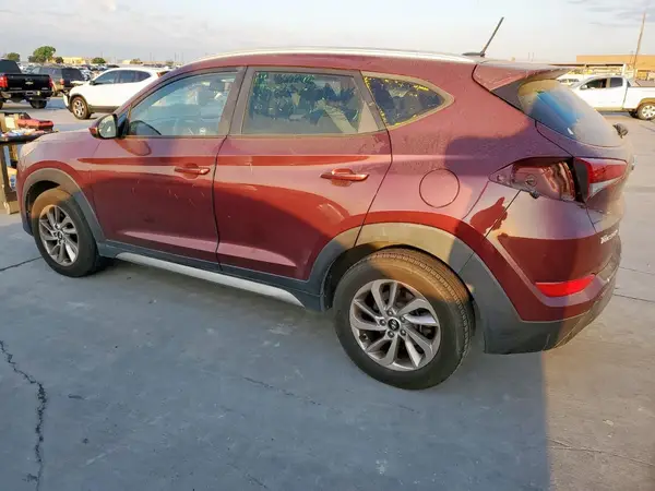 KM8J3CA43HU302378 2017 HYUNDAI TUCSON - Image 2