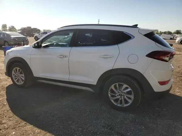 KM8J3CA43HU307256 2017 HYUNDAI TUCSON - Image 2